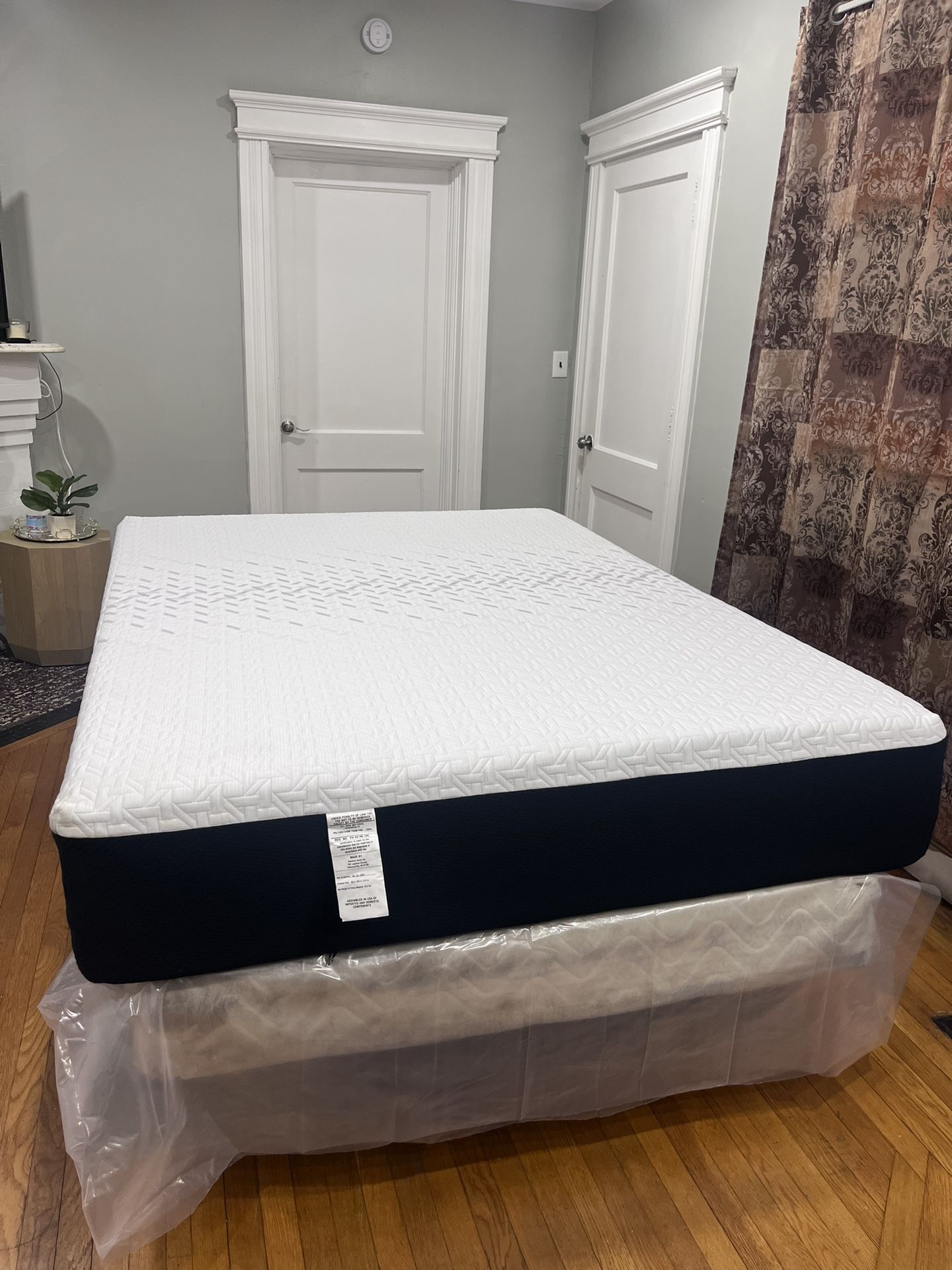 The Nectar Mattress, Queen, Like New, Perfect Condition Nectar, The Nectar Mattress, Queen, only Asking for $245 Retails for $649 Used less than 90