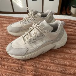 $40 Men 8.5 Adidas 