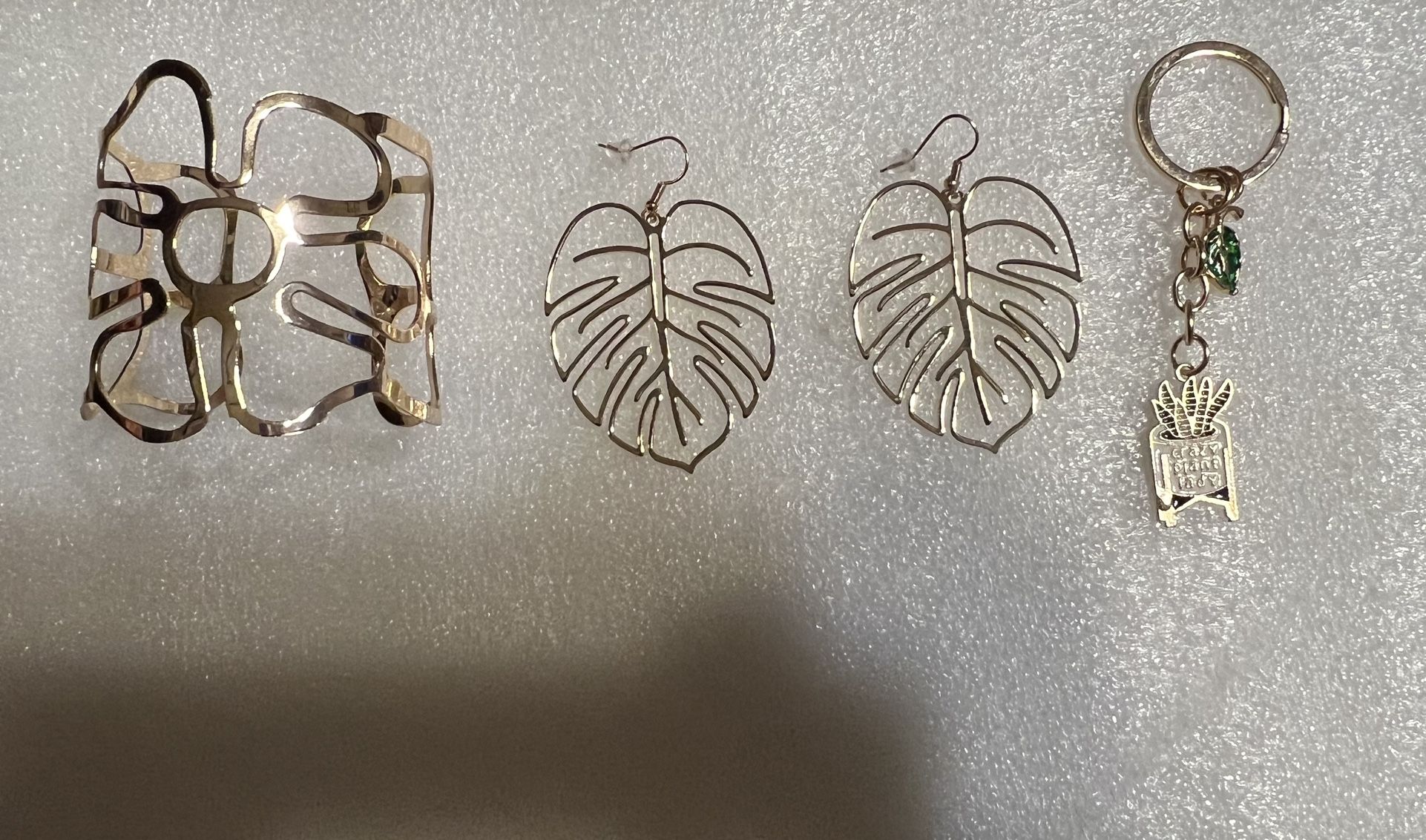 Plant Bracelet, Keychain And Earring Jewelry Set ( Fashion Jewelry)