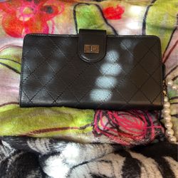2012 Chanel  French Leather Purse