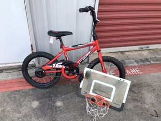 huffy 16 Inch Boys Girls Bmx Bike With Training Wheels children's Indoor outdoor Basketball Goal Breakaway Plexiglass