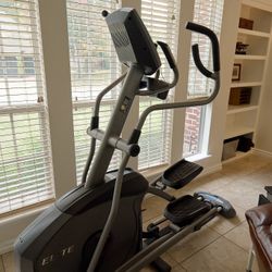 Horizon Elite E9 Elliptical 