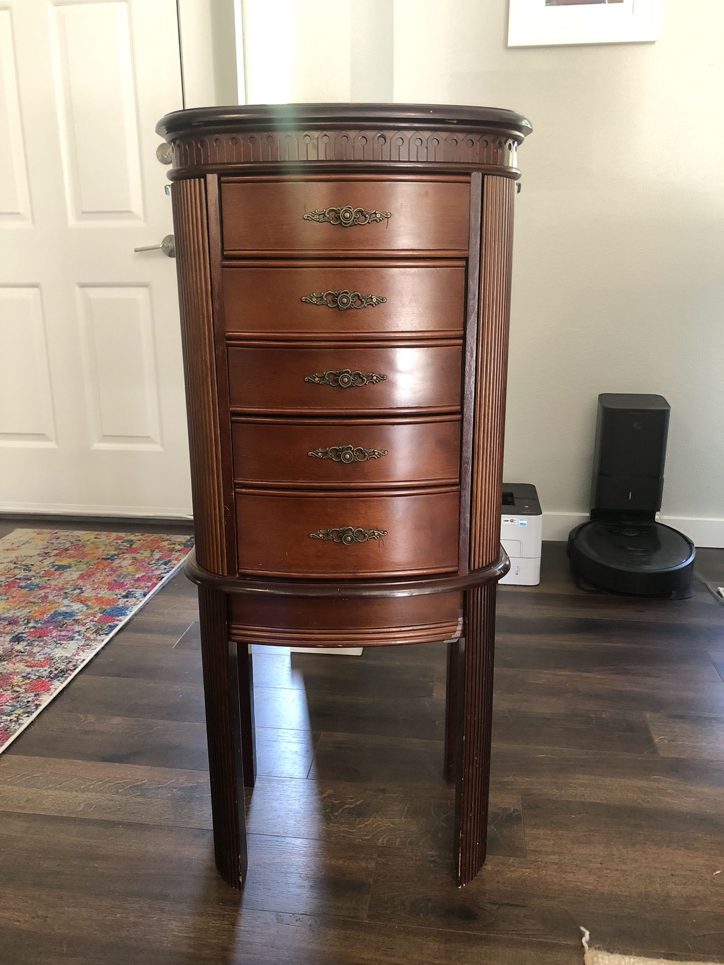 Beautiful Standing Jewelry Box