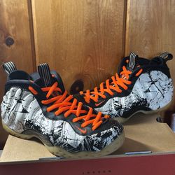 Nike Foamposite Sneaker Shattered Backboard