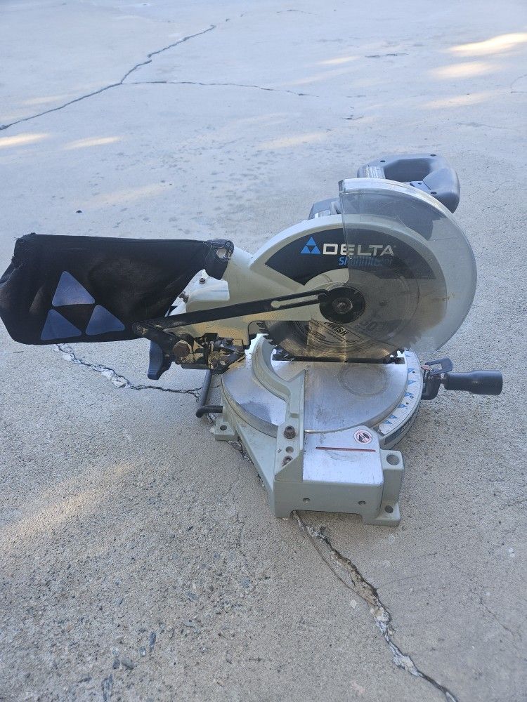 Delta Miter Saw