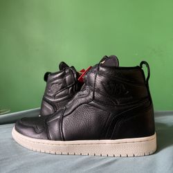 Nike Air Jordan 1 High Zip Size 8.5
