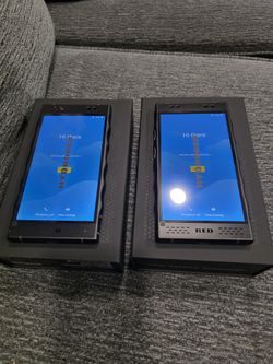 🔥 RED HYDROGEN ONE – BRAND NEW – $160 FOR BOTH 🔥