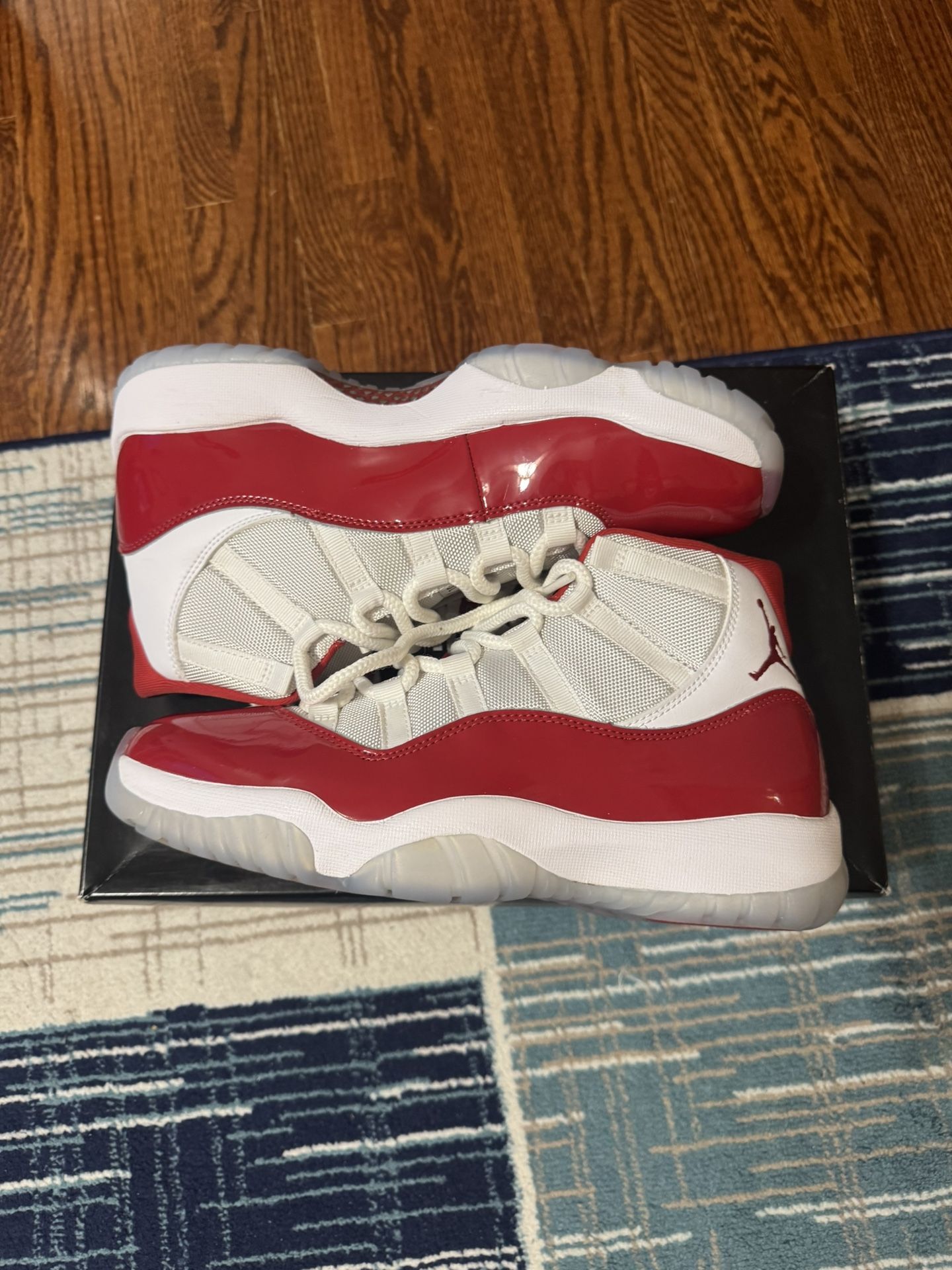 Air Jordan 11 Retro / Men’s Size 9.5 / Cherrys
