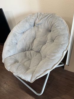 Gray Faux Fur Folding Saucer Chair