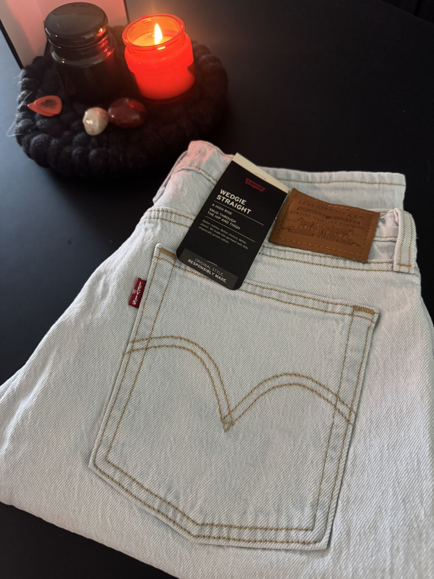 Levi’s Wedgie Straight