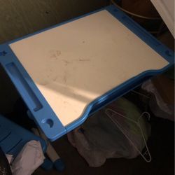 Kids Desk And Chair