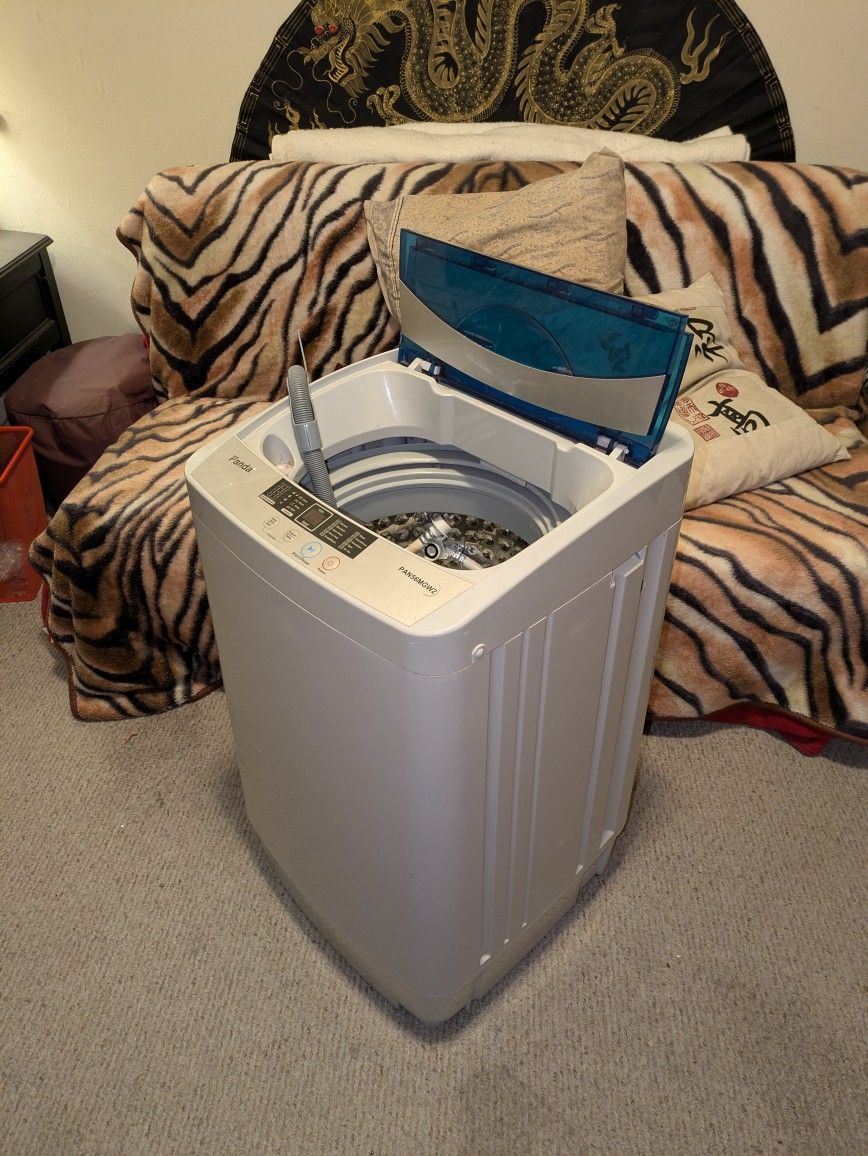 Panda PAN56MGW2 1.6cu.ft portable washer for repair/parts - OBO
