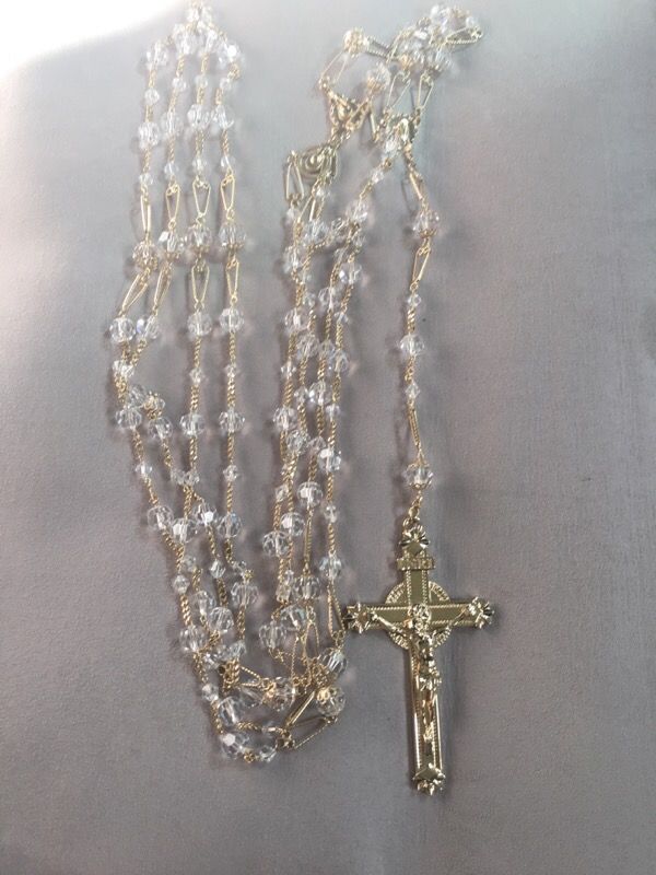 Beautiful Crystal Wedding Lasso