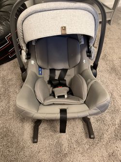 Nuna Baseless Car seat