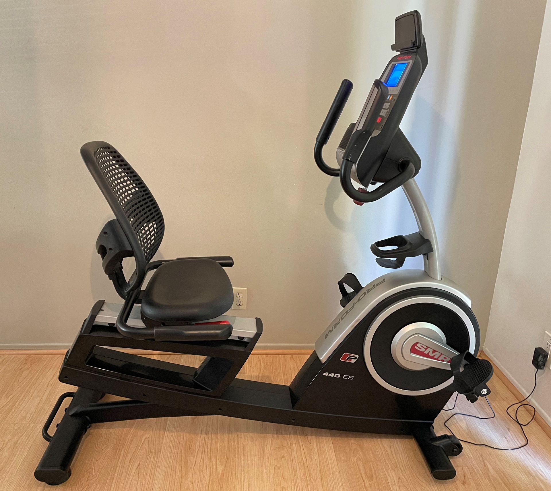 Proform 440 ES Recumbent Bike Sit-Down Exercise Cycling Workout Bicycle Fitness Indoor Trainer