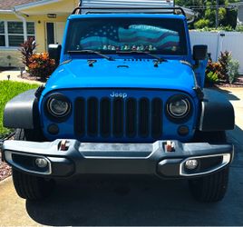 2012 Jeep Wrangler JK Unlimited Sport 4-Door – 3.6L V6