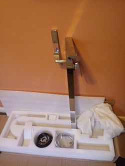 Facuet for bathtub