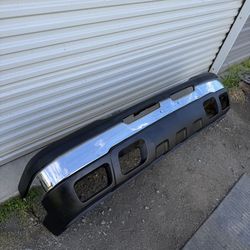 03-06 Silverado Front Bumper