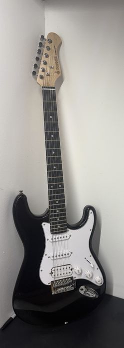 Donner, DST-100B, Standard Series Electric Guitar w/ Gig Bag, Amp, Accessories