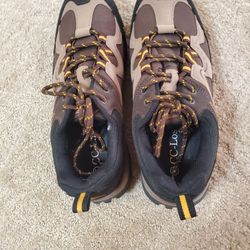 Brand NEW Women's Lightweight Hiking Shoes--9