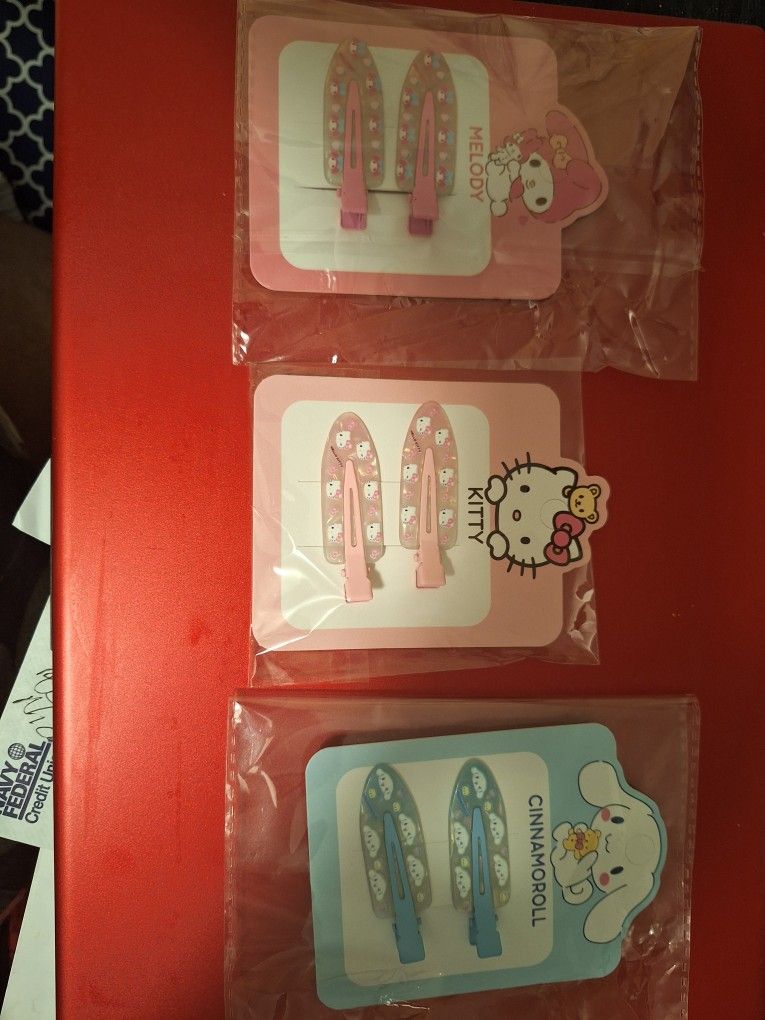 Hello Kitty Family Hairclips