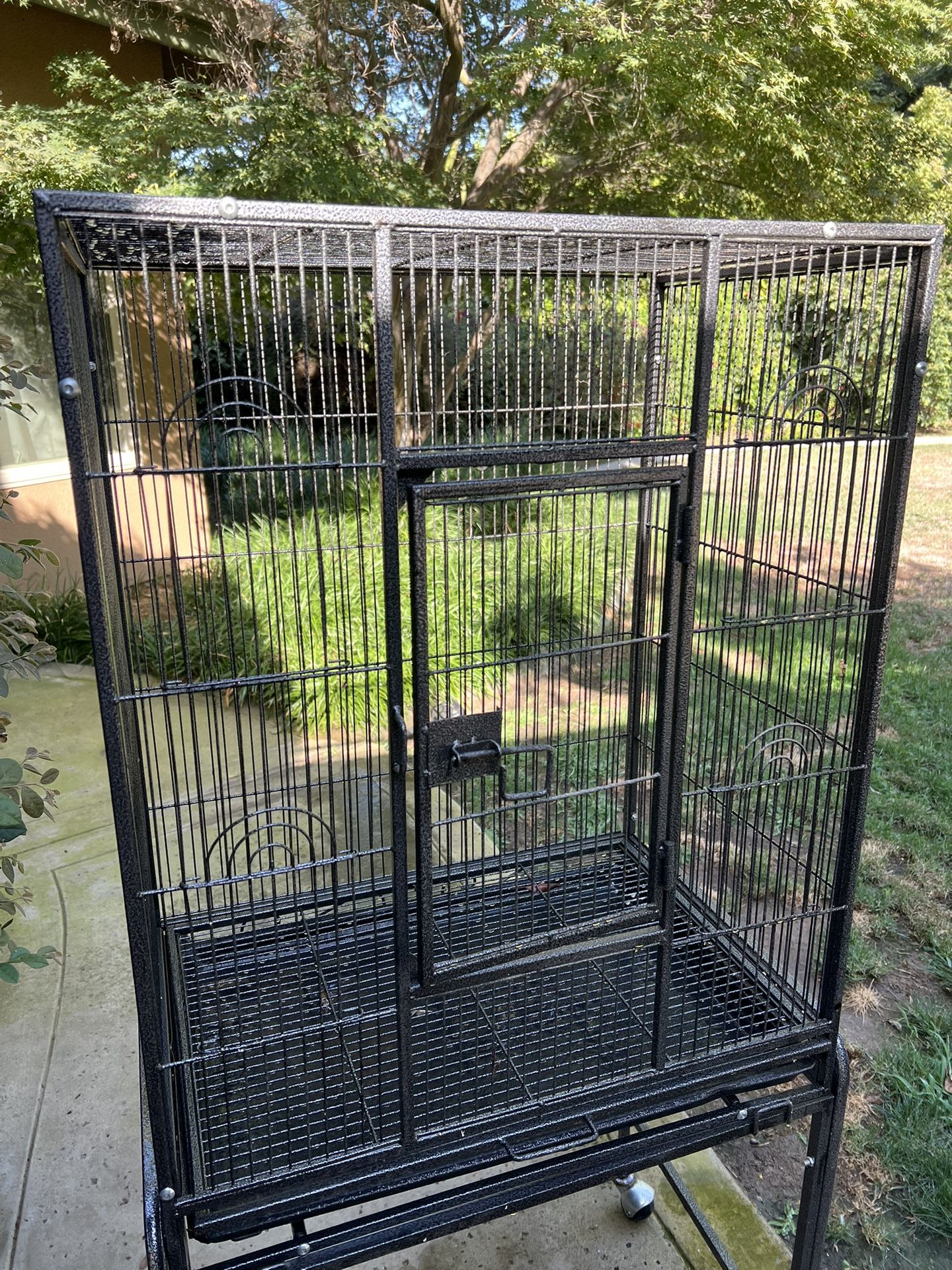 Large Bird Cage