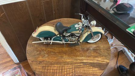 Indian motorcycle Die cast 1/6