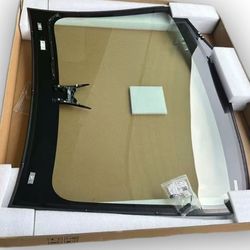 Tesla Model 3 NEW! OEM Windshield 2024-2026