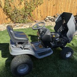 Black and Decker Mower Deck for Sale in Denver, CO - OfferUp