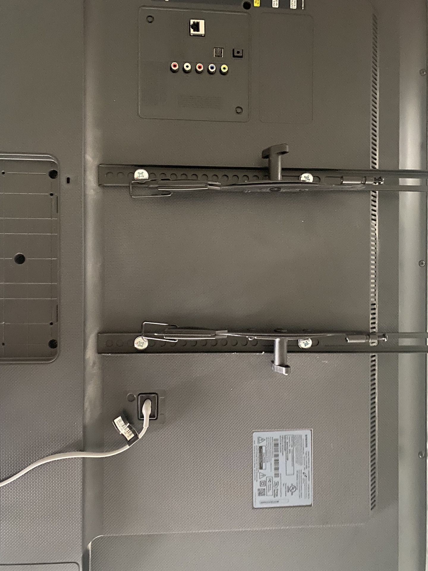 Samsung TV J5200 Series