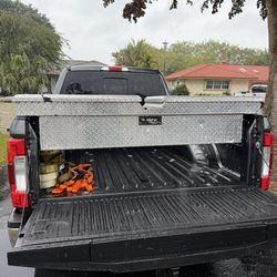 TRAILFX GULL WING CROSSOVER TRUCK TOOL BOX