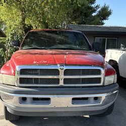 2000 Dodge Ram 1500