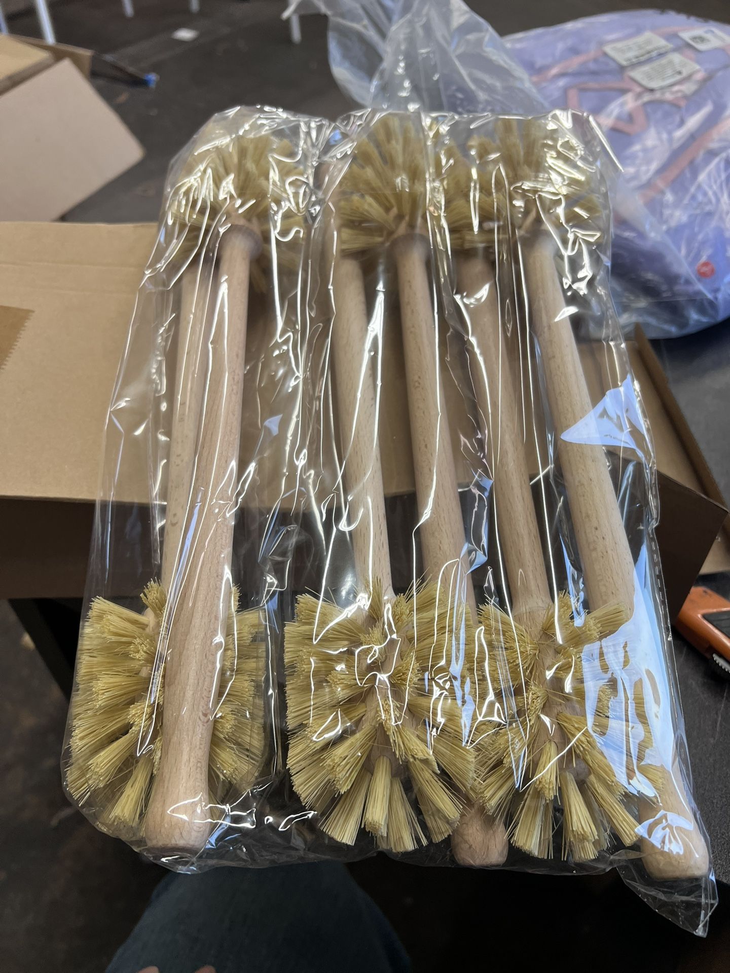 New Gejoy 6 Pcs Natural Wood Dish Scrub Brush with Long Beechwood Handle Bristles for Cleaning Bottles, Mugs, Jars, Glasses, Dishes, Vases, Pitchers,