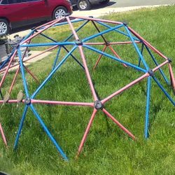 Jungle Gym Climbing dome 