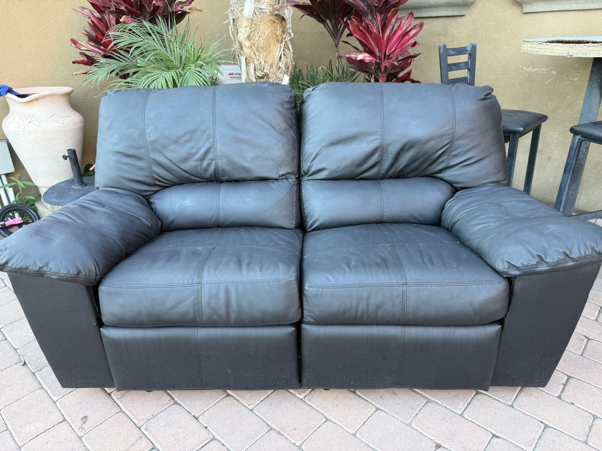 Black Leather Sofa Sectional Recliner