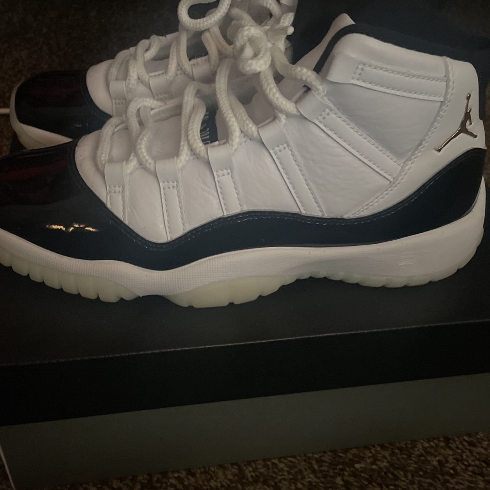 Jordan 11s