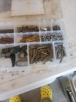 Organizer with hardware