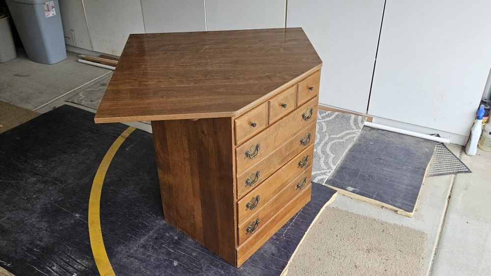 Corner Dresser 