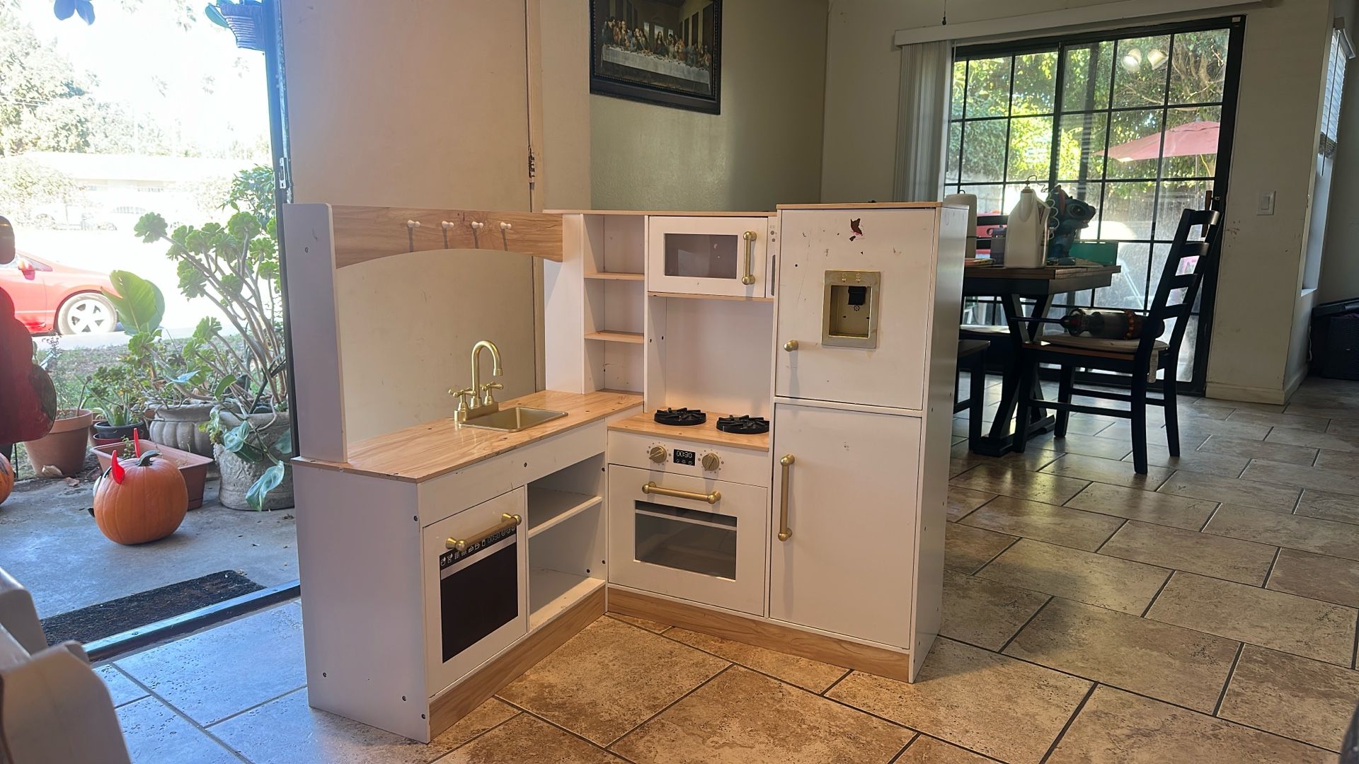 Play Kitchen