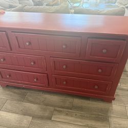 Rustic Red 9-Drawer Dresser – Solid Wood
