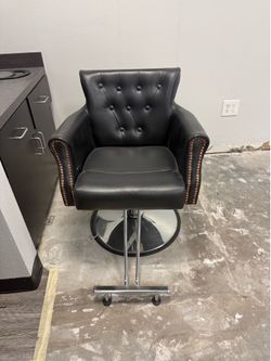 Hair salon chairs!!