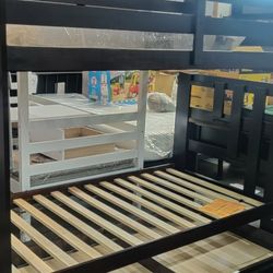 3 Tier Bunk Bed ( Can Be Used As A Trundle For Clothes With Insert Or Take Insert Out And Can Sleep 3 