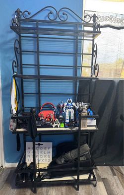 Shelf