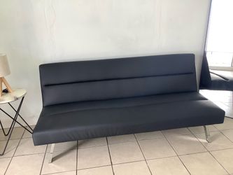 Futon couch