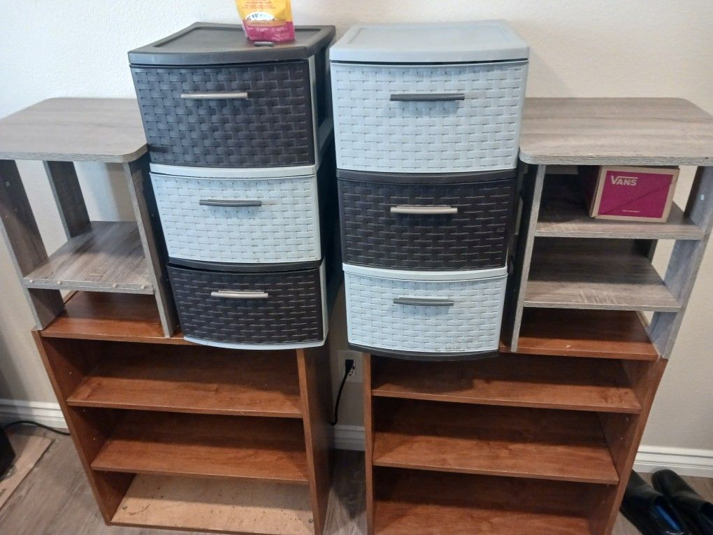 Free Bed And Furniture and other Stuff 7/4/25 GRATIS