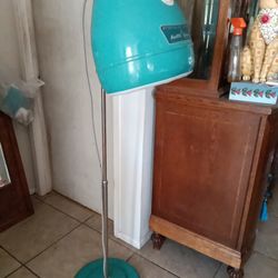 Vintage M.C.M. Turquoise Aristette Queen Hair Dryer