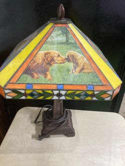 Golden retriever stained glass lamp
