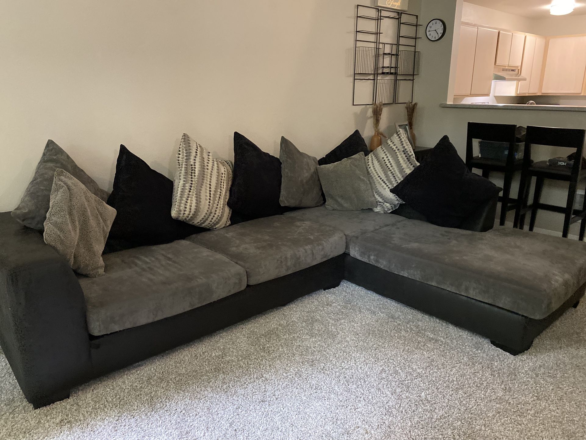 AF Classics Casual Comfort Charcoal & Black Sectional Couch 