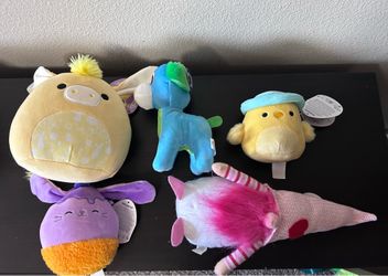 stuffed animals assortment