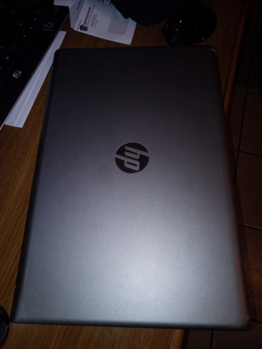 17" HP Pavilion 